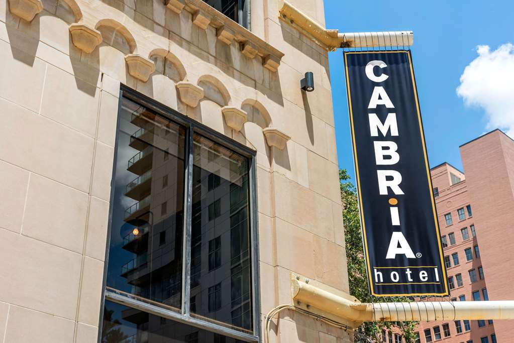 Cambria Hotel Houston Downtown Convention Center Kültér fotó
